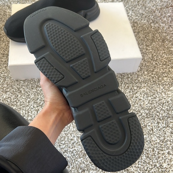 MEN'S SPEED RECYCLED KNIT SNEAKER IN BLACK SIZE 43 - Picture 4 of 7